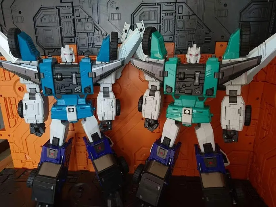 DX9 Toys D10 Hanzo (Sixshot) (Blue Chest) 27 cm / 10.5"