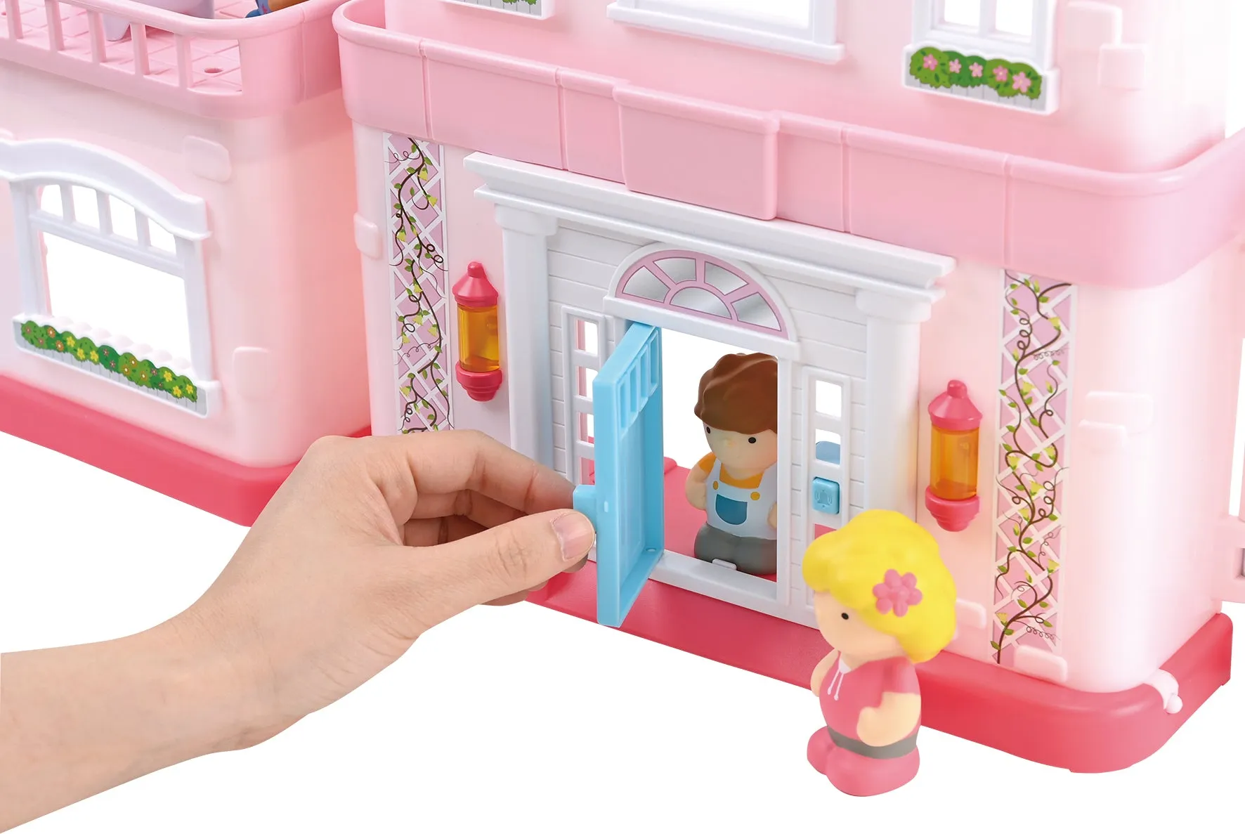 Playgo Toys Ent. Ltd. Cosy Family Home