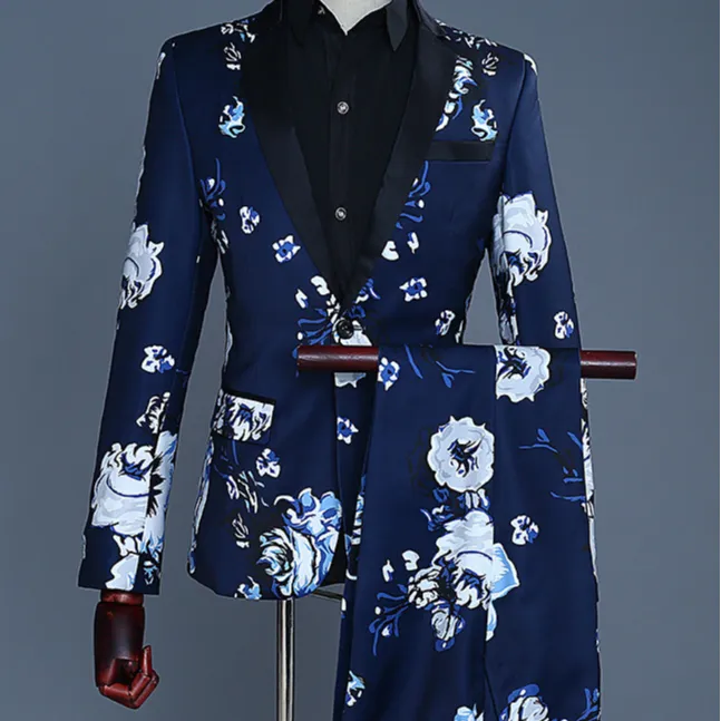 suits .. بدلة